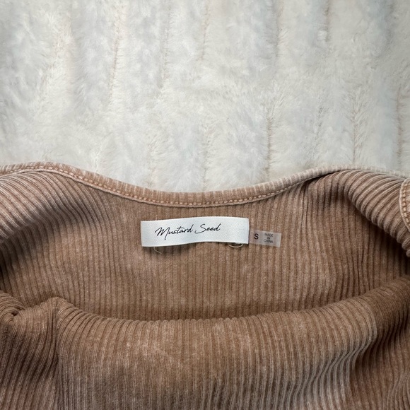 Beige Ribbed Tank Top - Picture 4 of 4